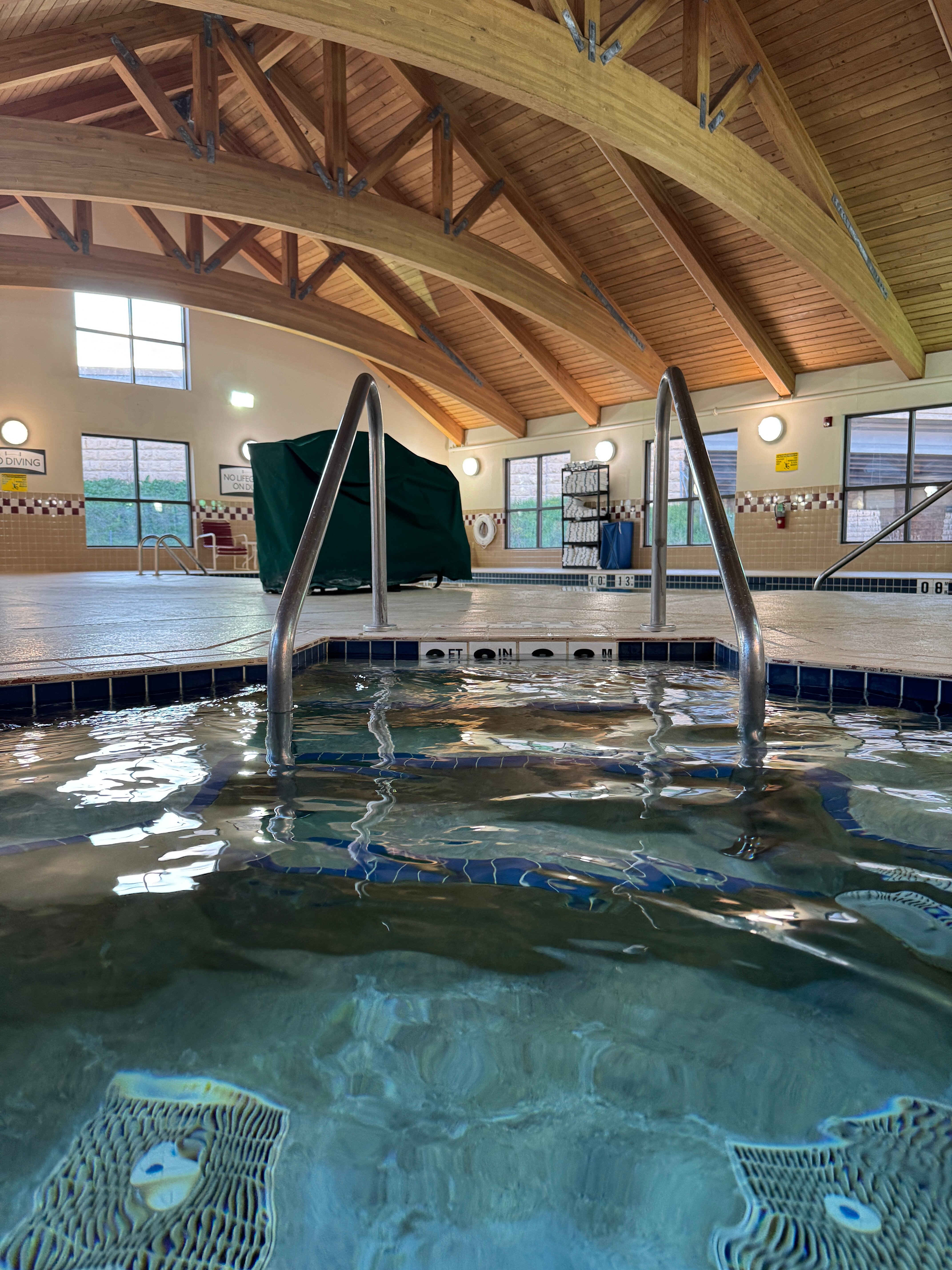 Staybridge Suites Middleton/ Madison-West, an IHG hotel-泳池