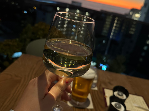 Latitude Aparthotel by Totalstay主图