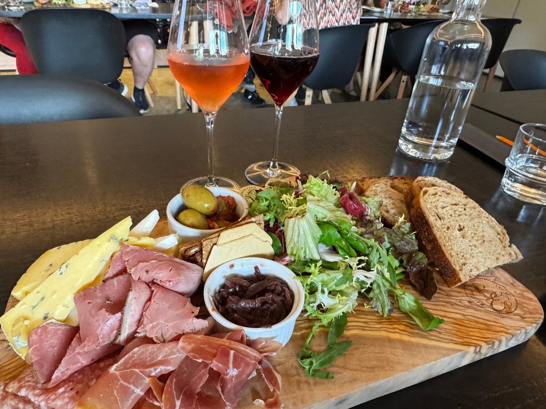 Bolney Wine Estate景点图片