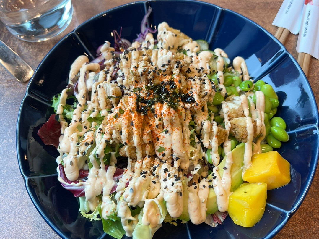 LAX - Sushi and Poké