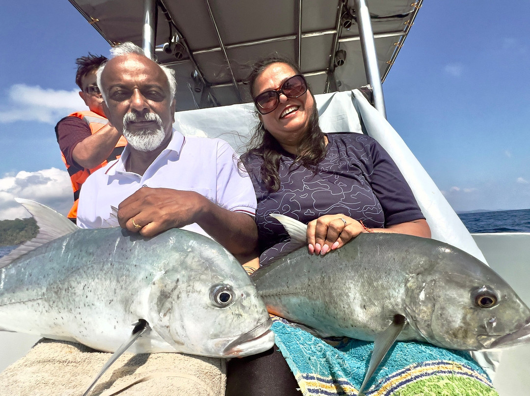 Bite Me Charters-布莱尔港必去景点