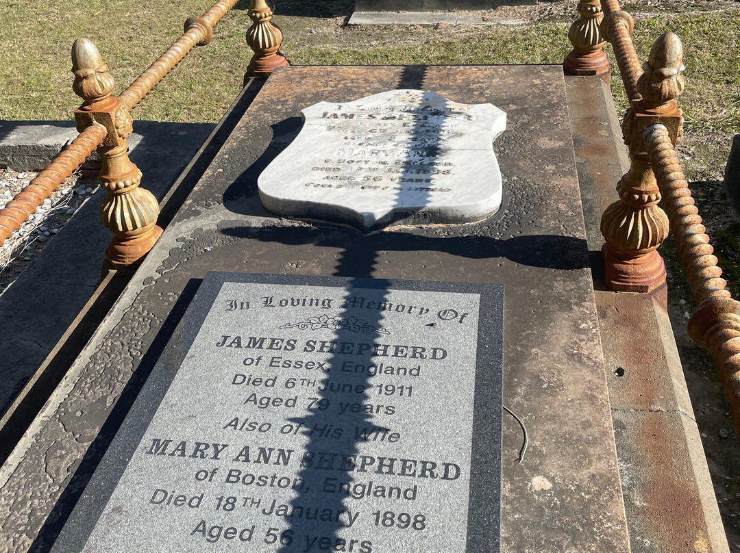 Lakes Entrance Cemetery-莱克斯恩特伦斯必去景点