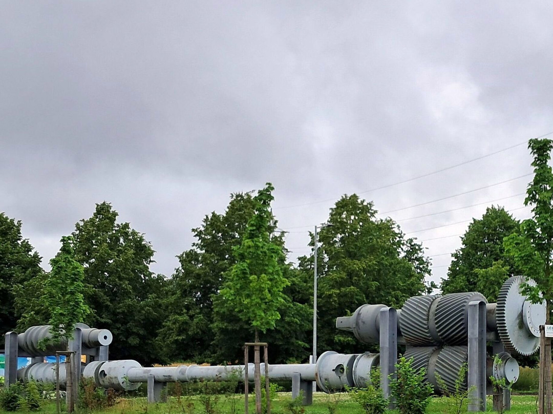 Skulptur Industriedenkmal Im Kreisel-Neunkirchen必去景点