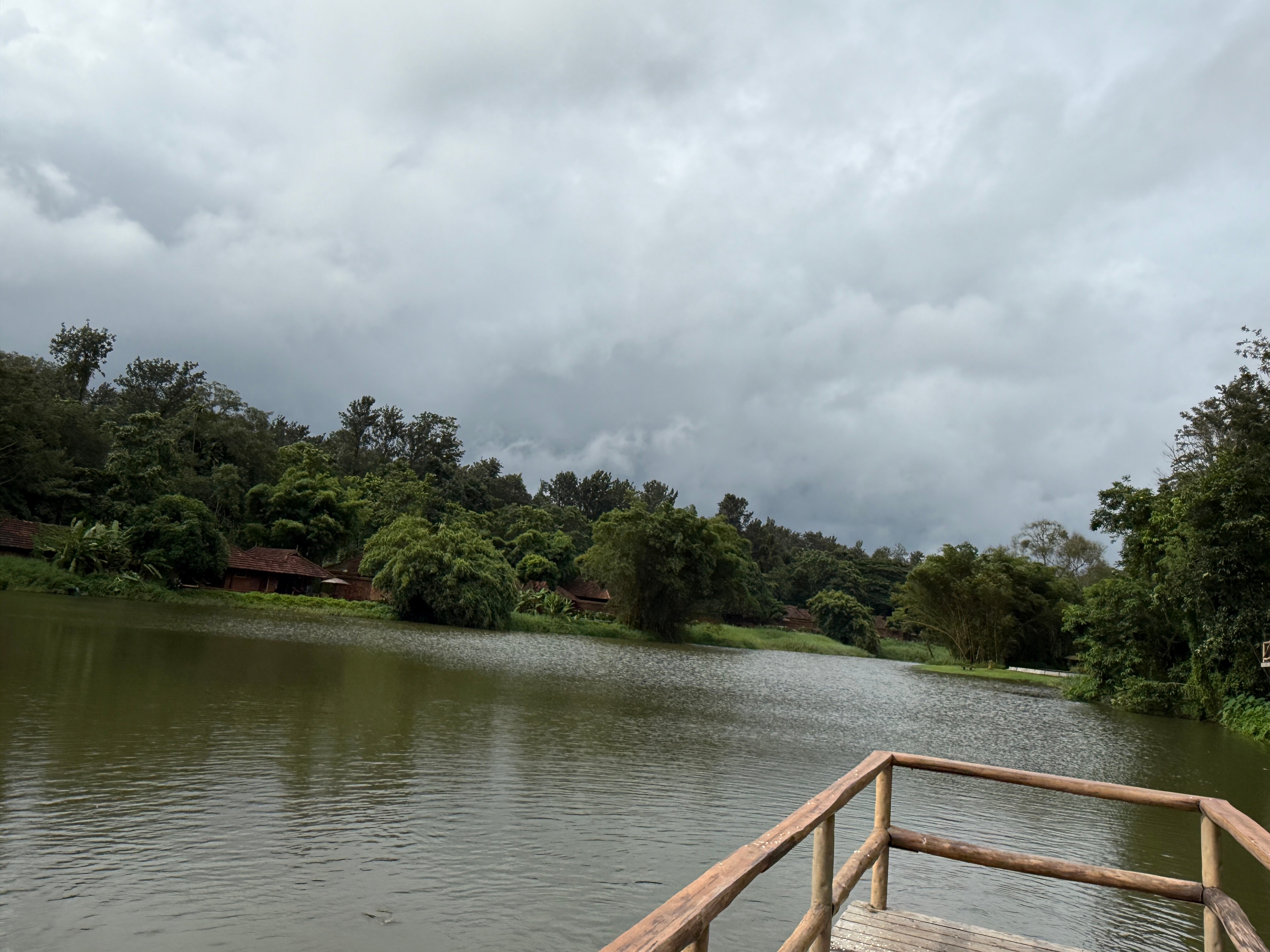 Evolve Back, Coorg-官方