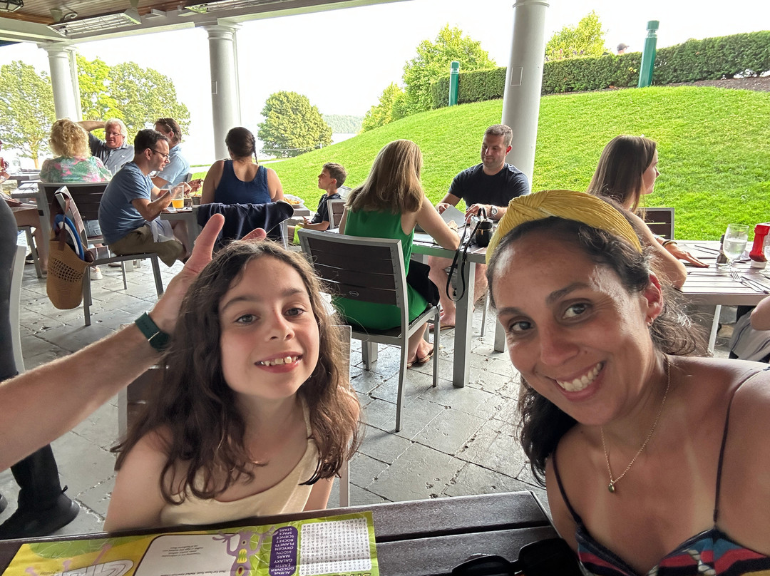 Brgr Kitchen And Bar