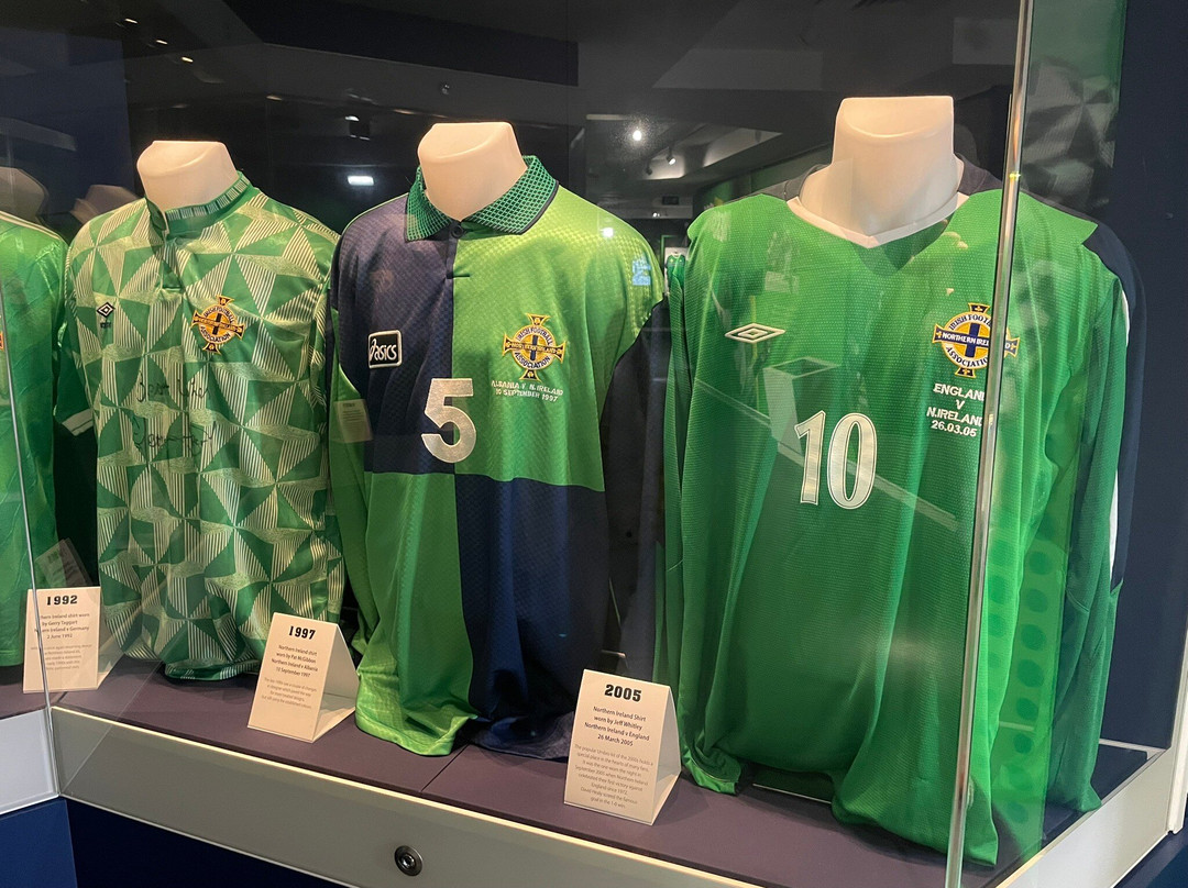 Irish FA Tours-贝尔法斯特必去景点
