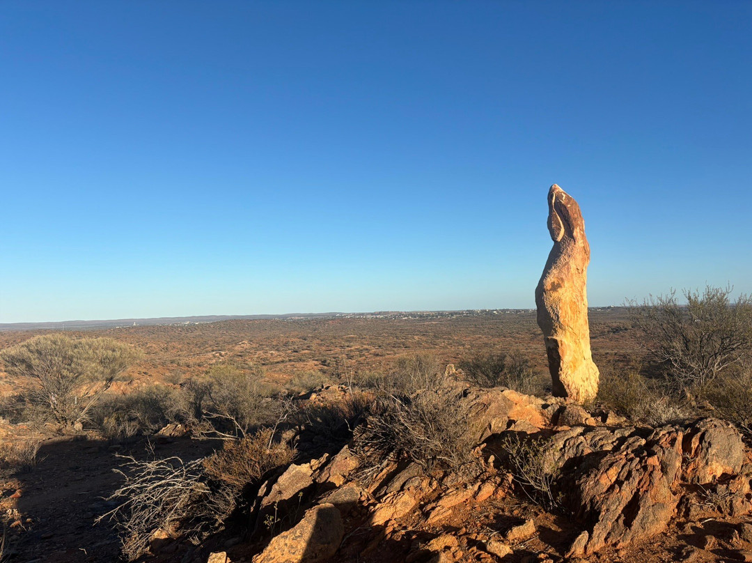 The Broken Hill Sculptures & Living Desert Sanctuary-布罗肯希尔必去景点