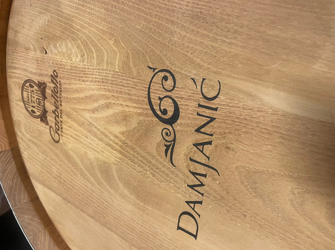 Damjanic Wines-波雷奇必去景点