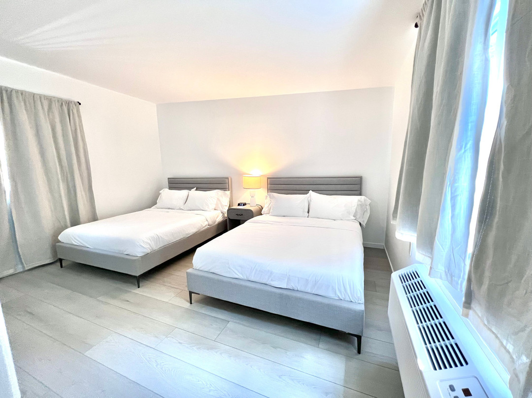 Wainscott Woods Retreat
