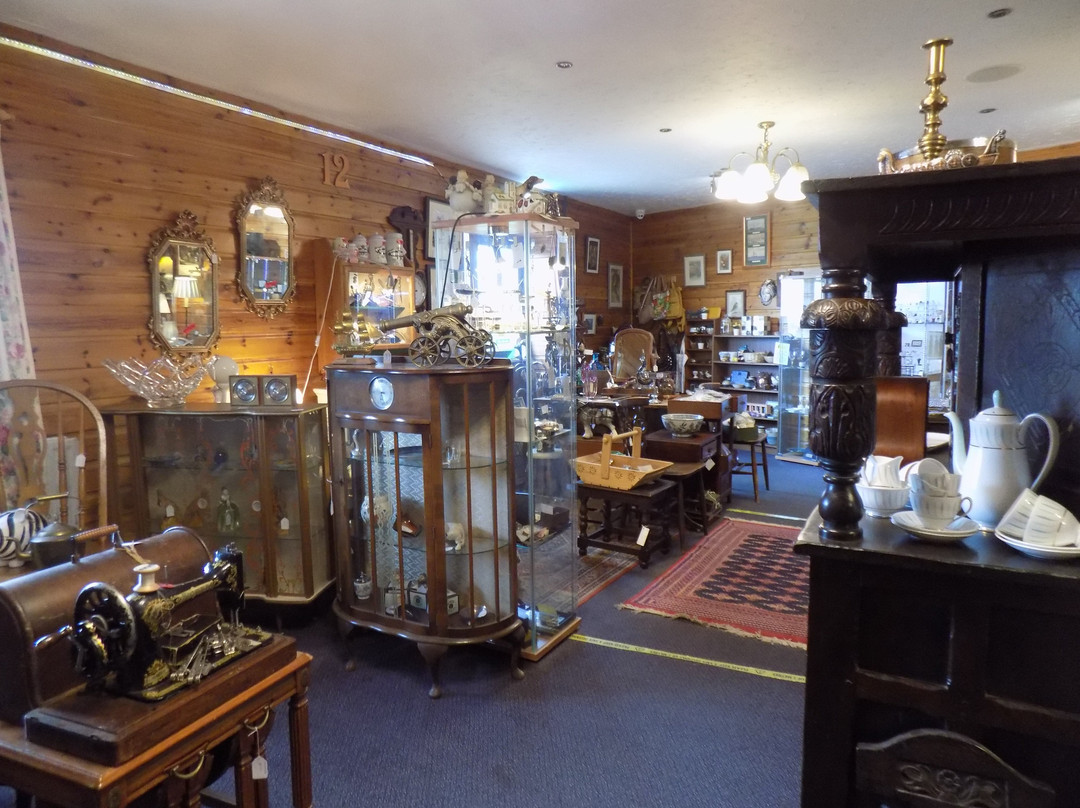 Wardon Hill Trading Post-多切斯特必去景点
