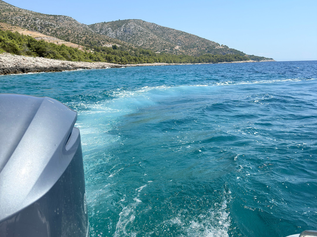 Hvar Boating-赫瓦尔必去景点
