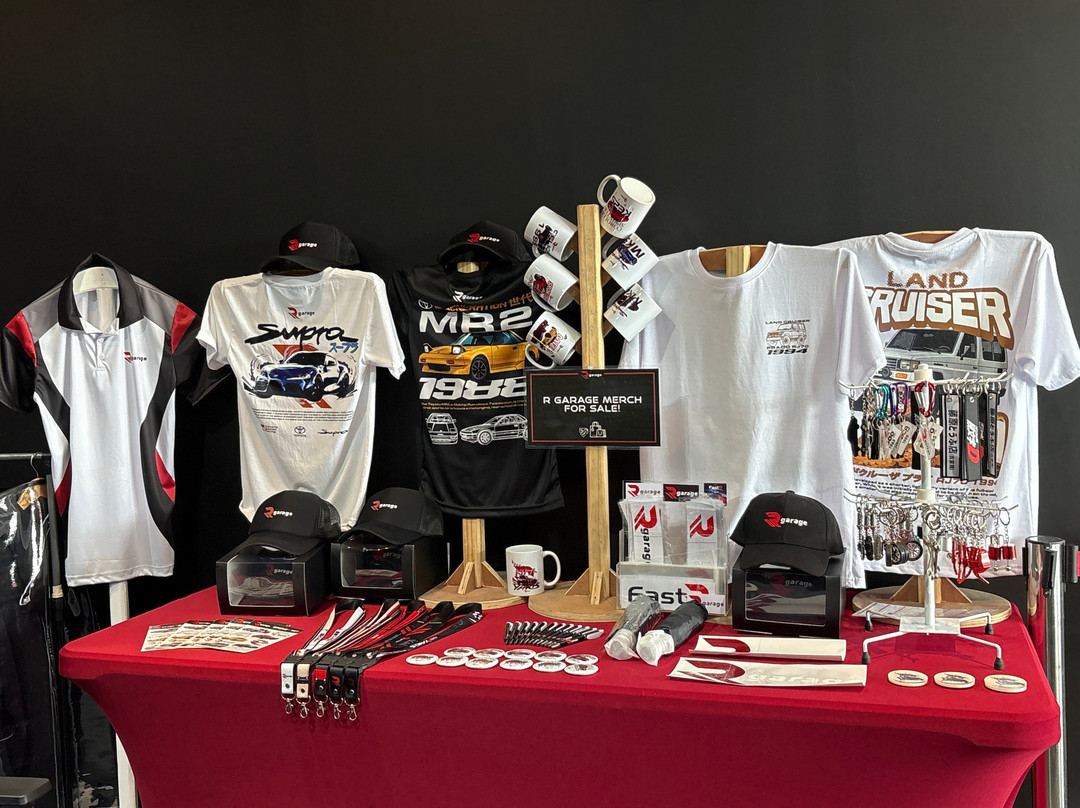 R Garage-Bauang必去景点