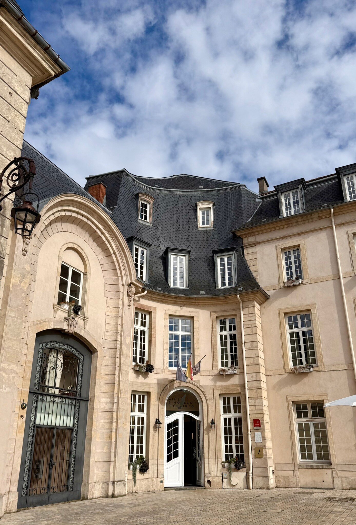 Hôtel Littéraire Stendhal-官方
