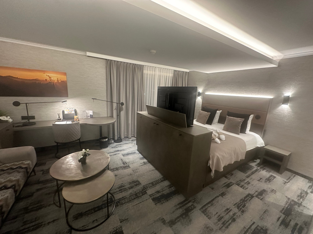 VAN DER VALK Hotel Charleroi Airport主图