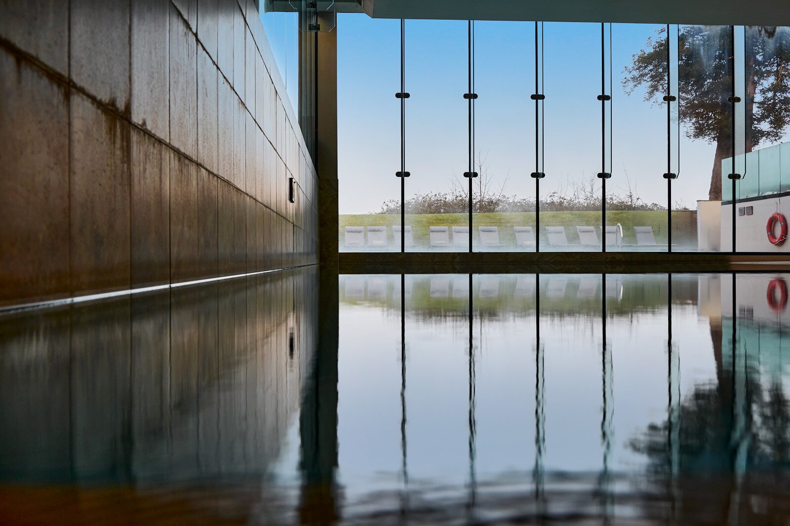 Ockenden Manor Hotel & Spa-泳池
