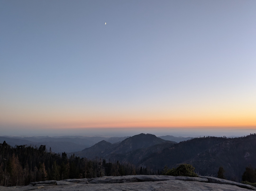 Sequoia Parks Conservancy-Three Rivers必去景点