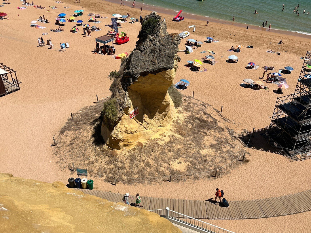 Praia do Peneco-阿尔布赞拉必去景点