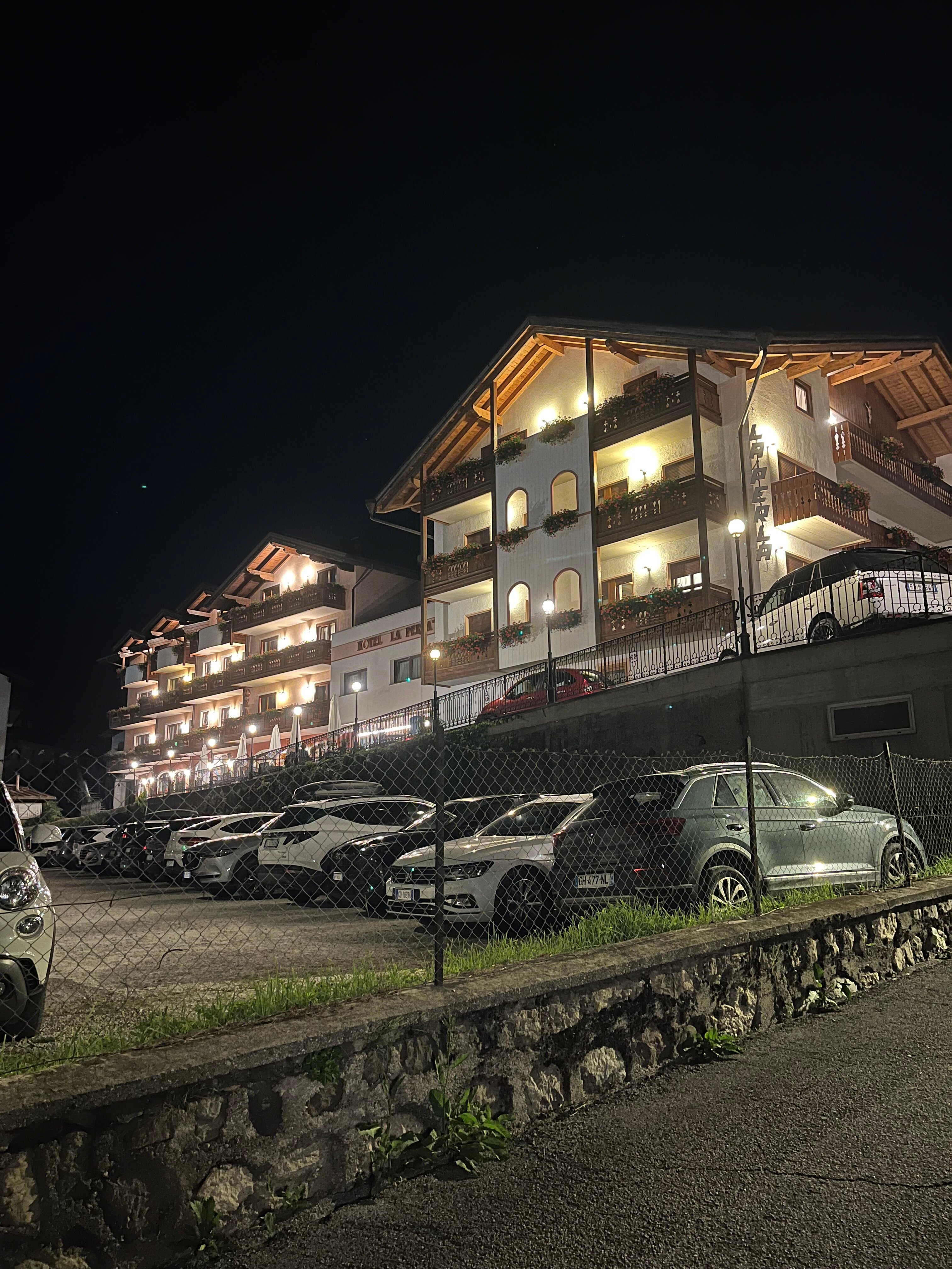 Family Hotel La Perla-浴室