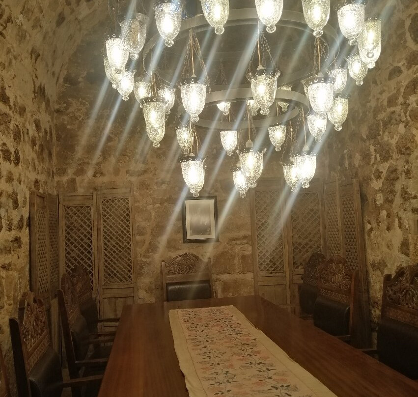 Kasr-i Nehroz Hotel主图