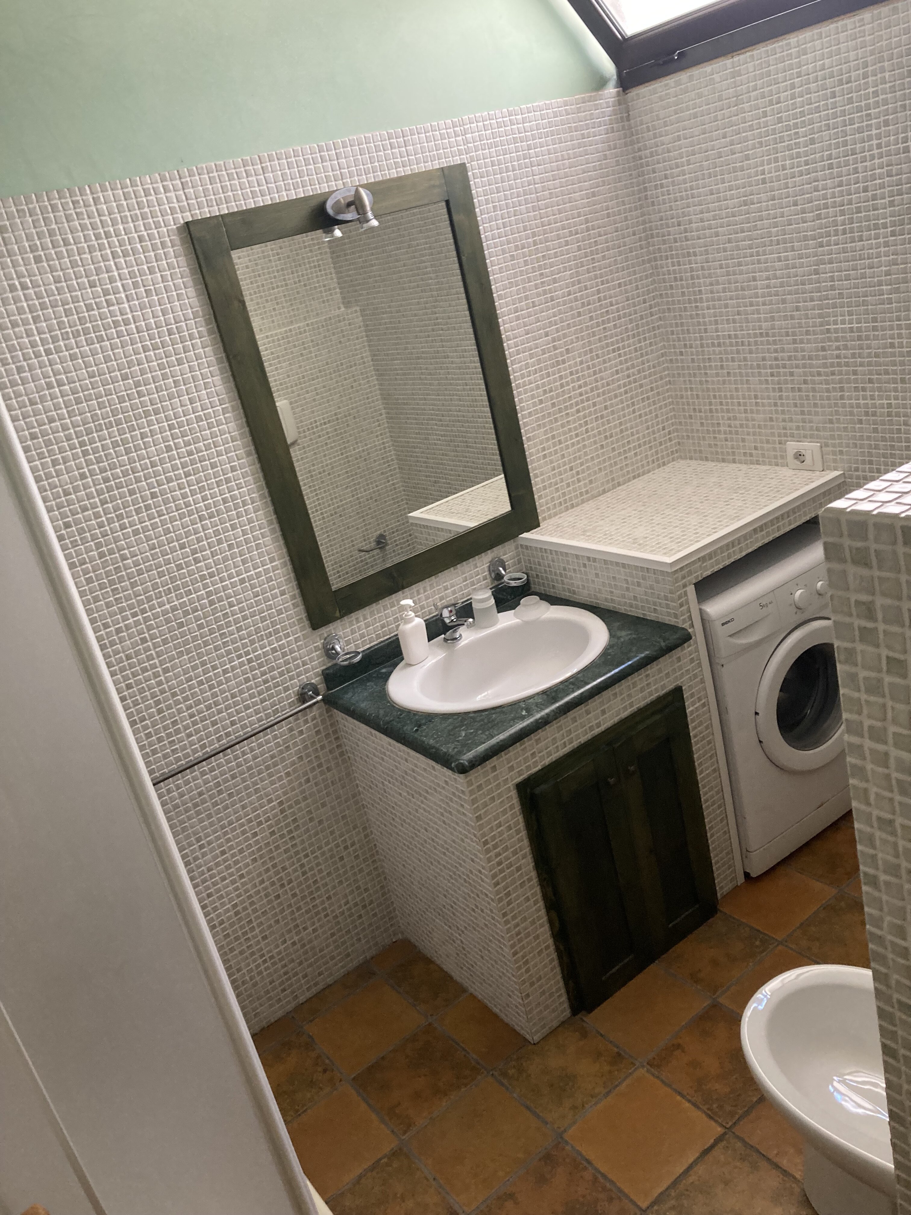 B & B Aira Te Finu-官方