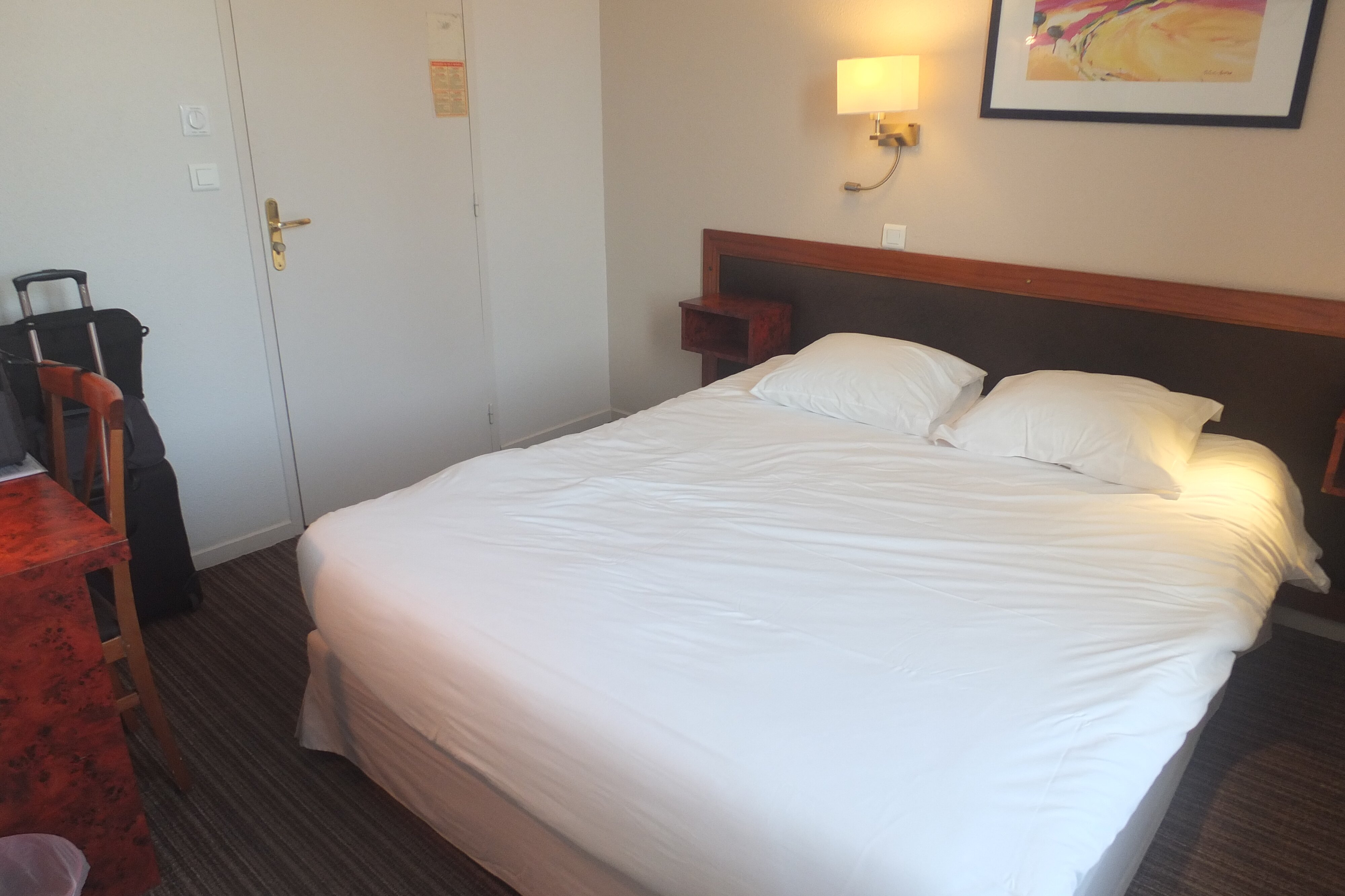 Hôtel la Vraine-客卧