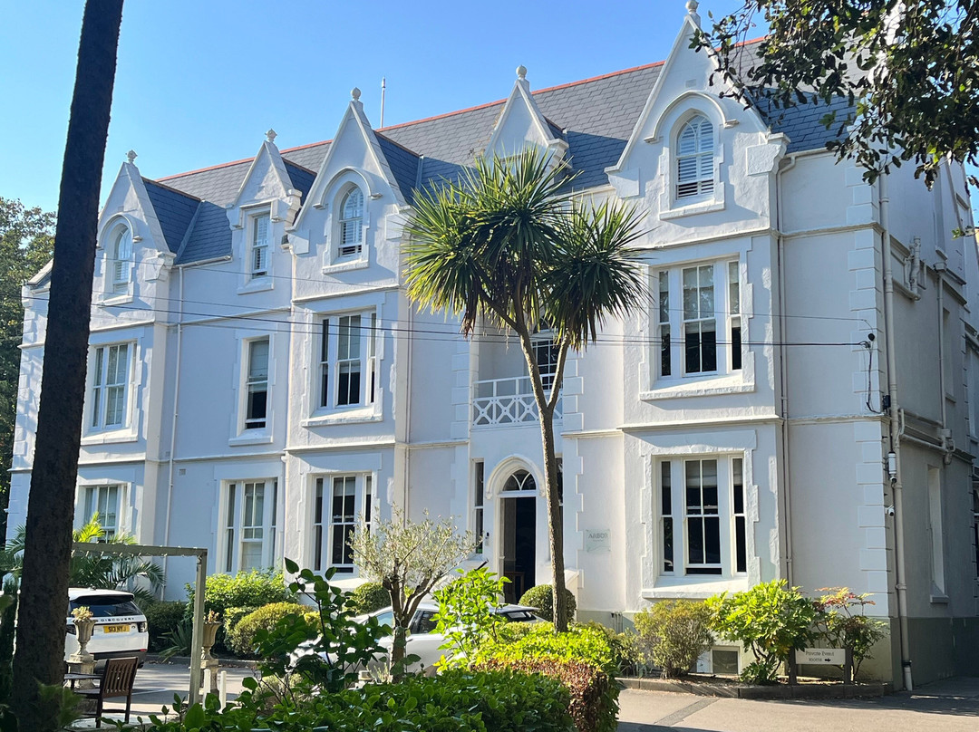 格林别墅酒店主图