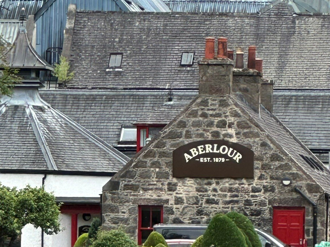 Aberlour Distillery Brand Home-阿伯劳尔必去景点