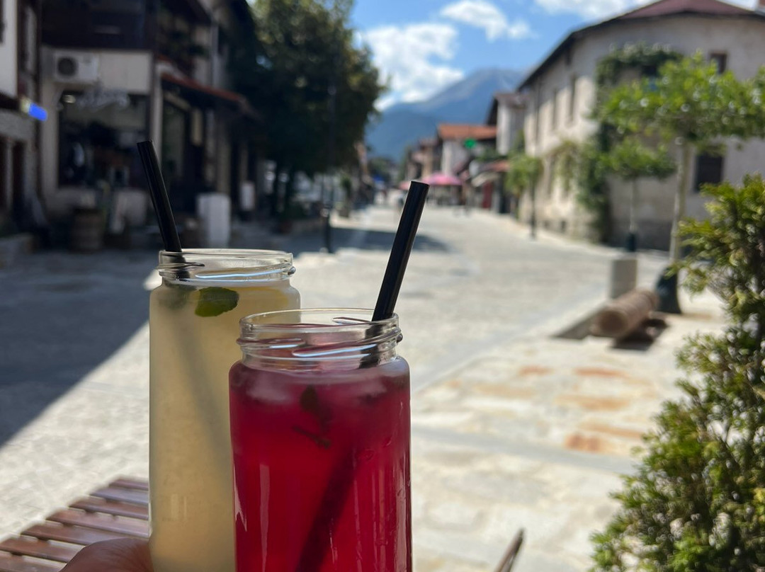 Vanilla Coffee Shop And Bar