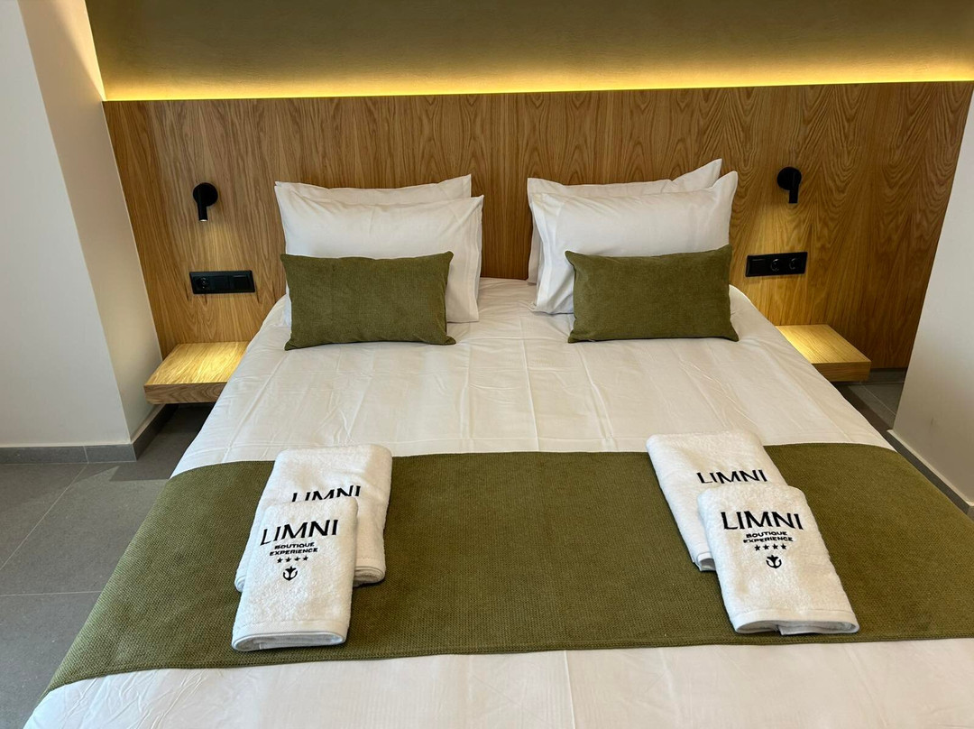 Limni Boutique Experience