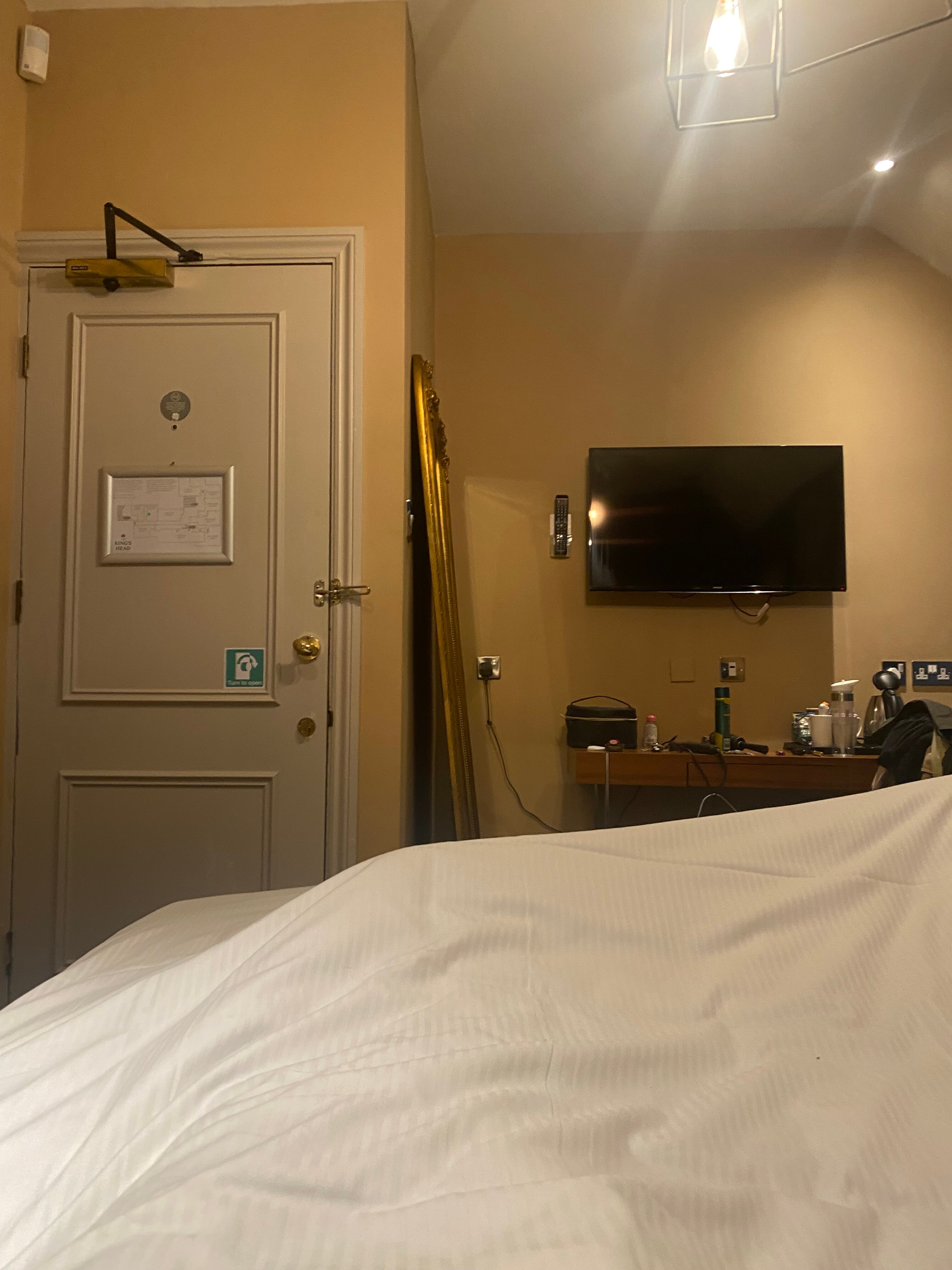 The King's Head Hotel-官方