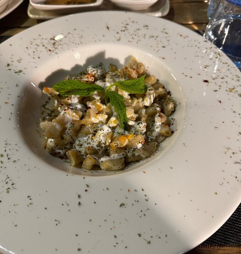 Solem Cave Suites主图