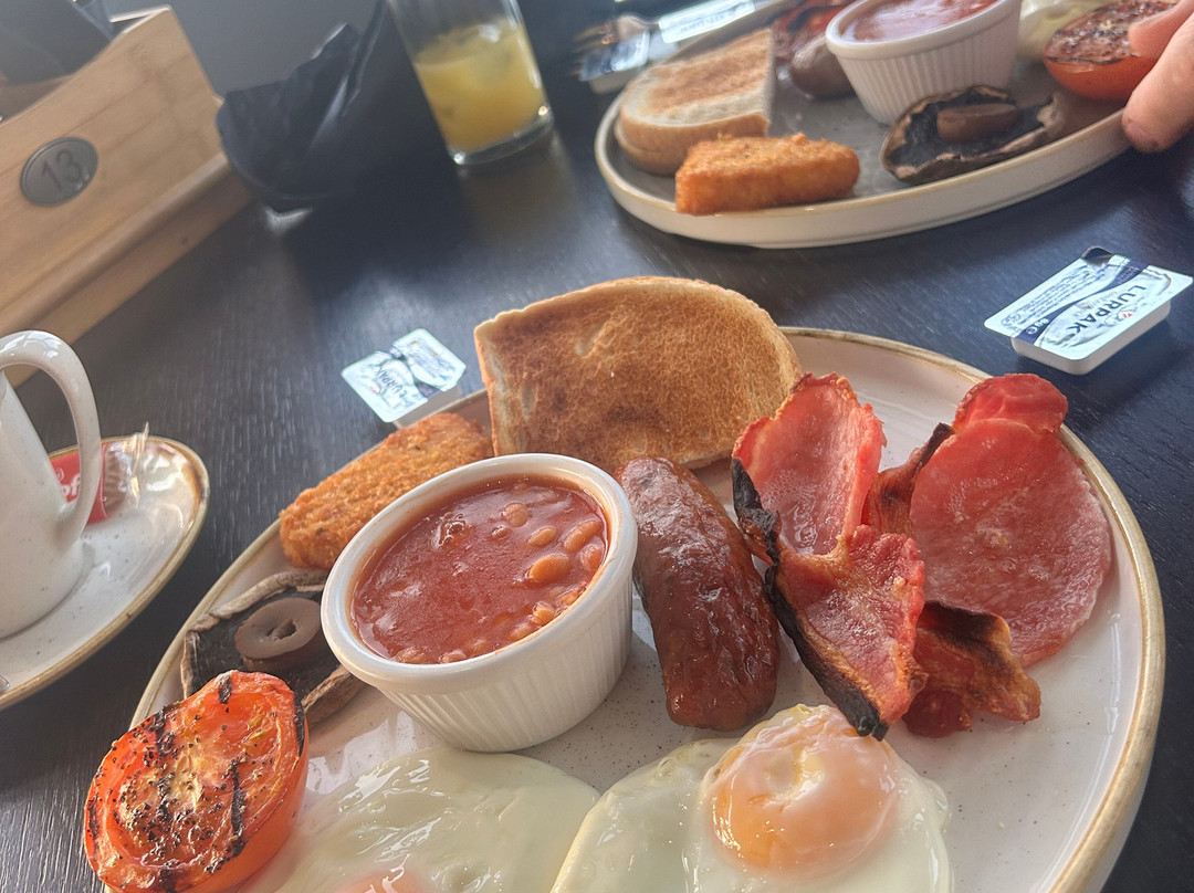 The Lodge at Kingswood主图