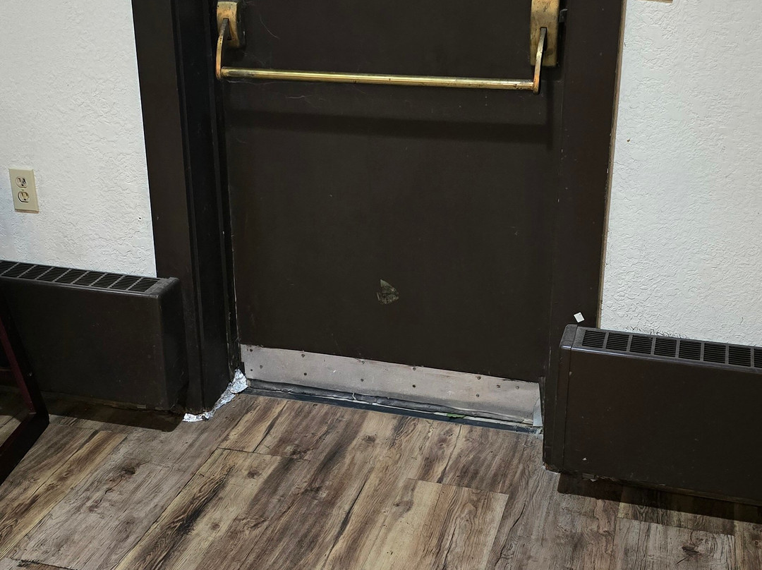 Ramada by Wyndham Albert Lea主图