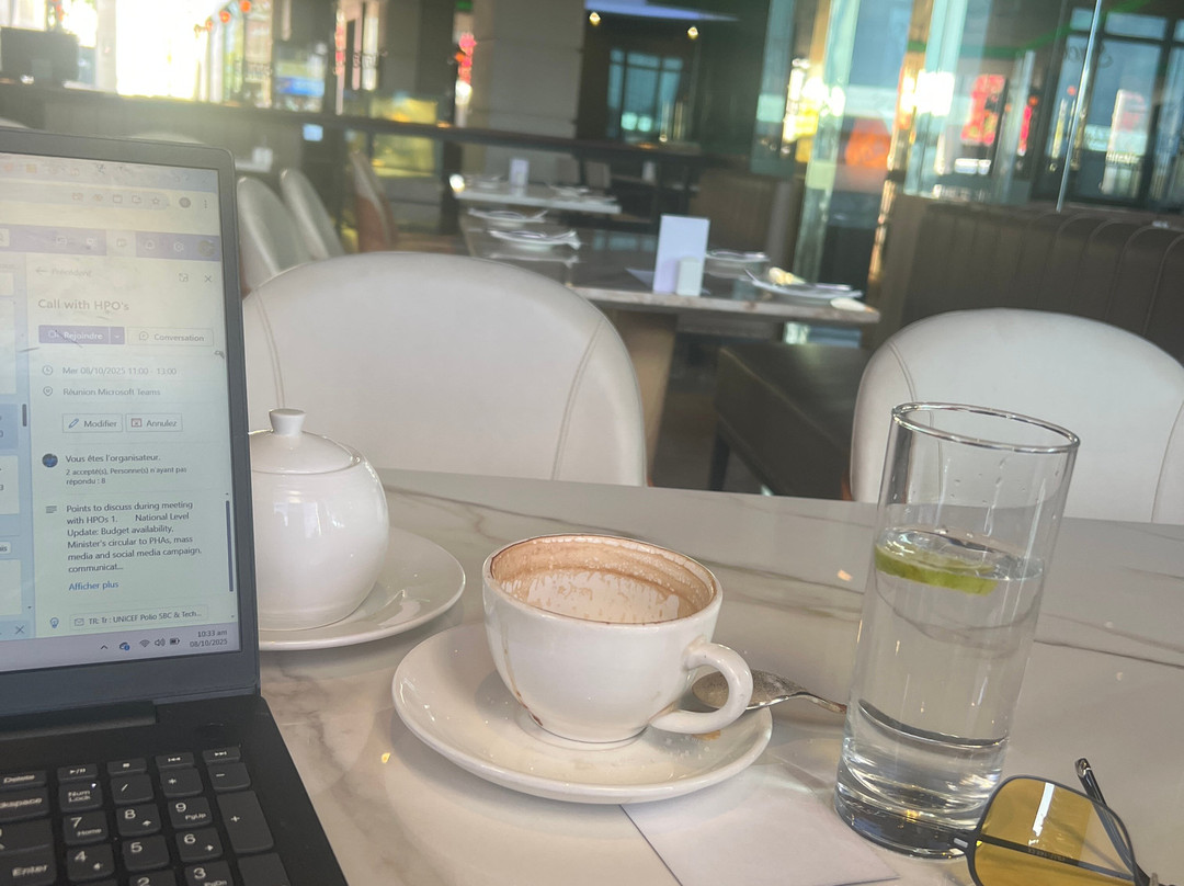 拉马纳酒店主图