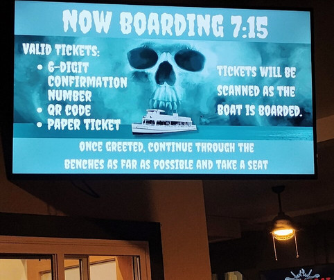 Ghost Boat-威斯康星峡谷必去景点