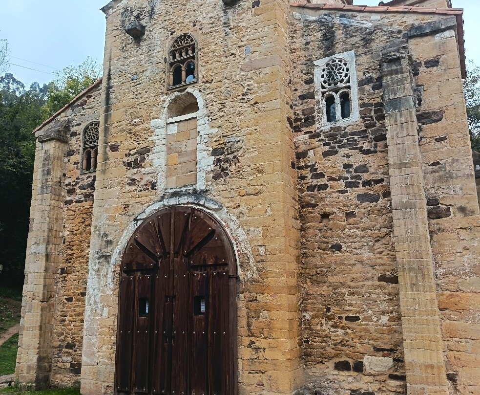 圣米盖尔教堂-奥维耶多必去景点