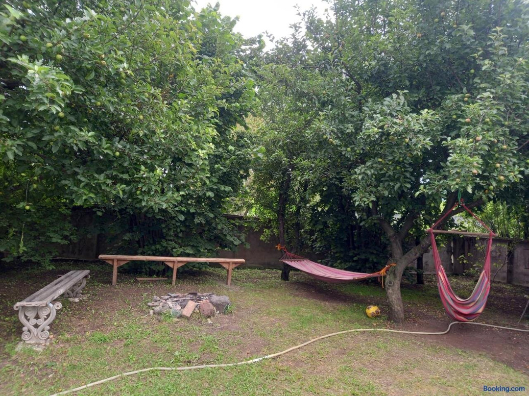 Atyan Guest House