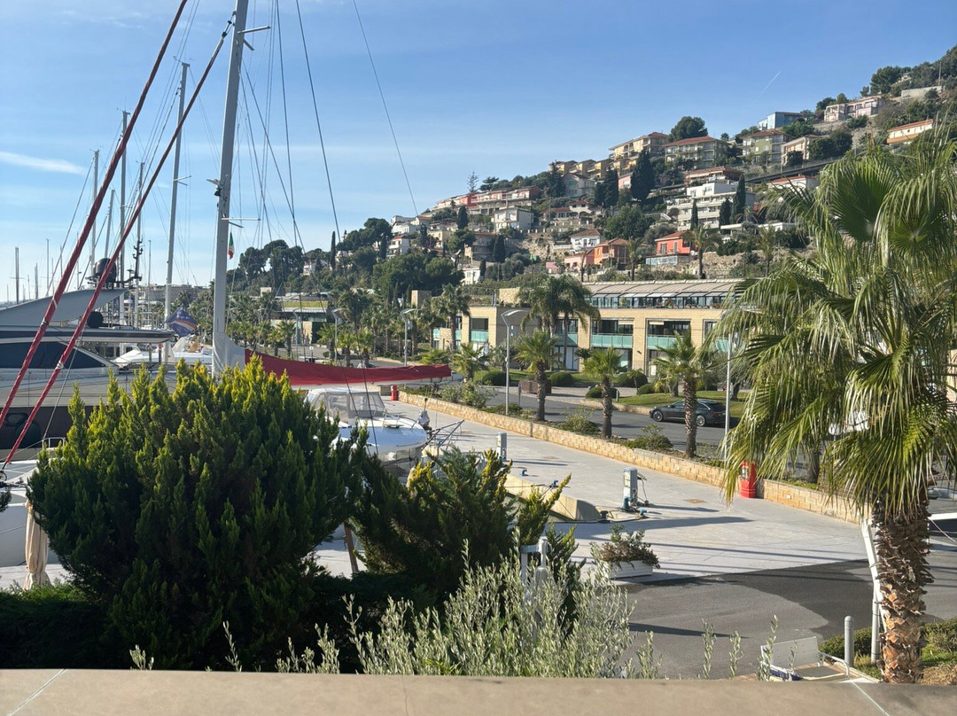 里维拉第菲奥里酒店主图