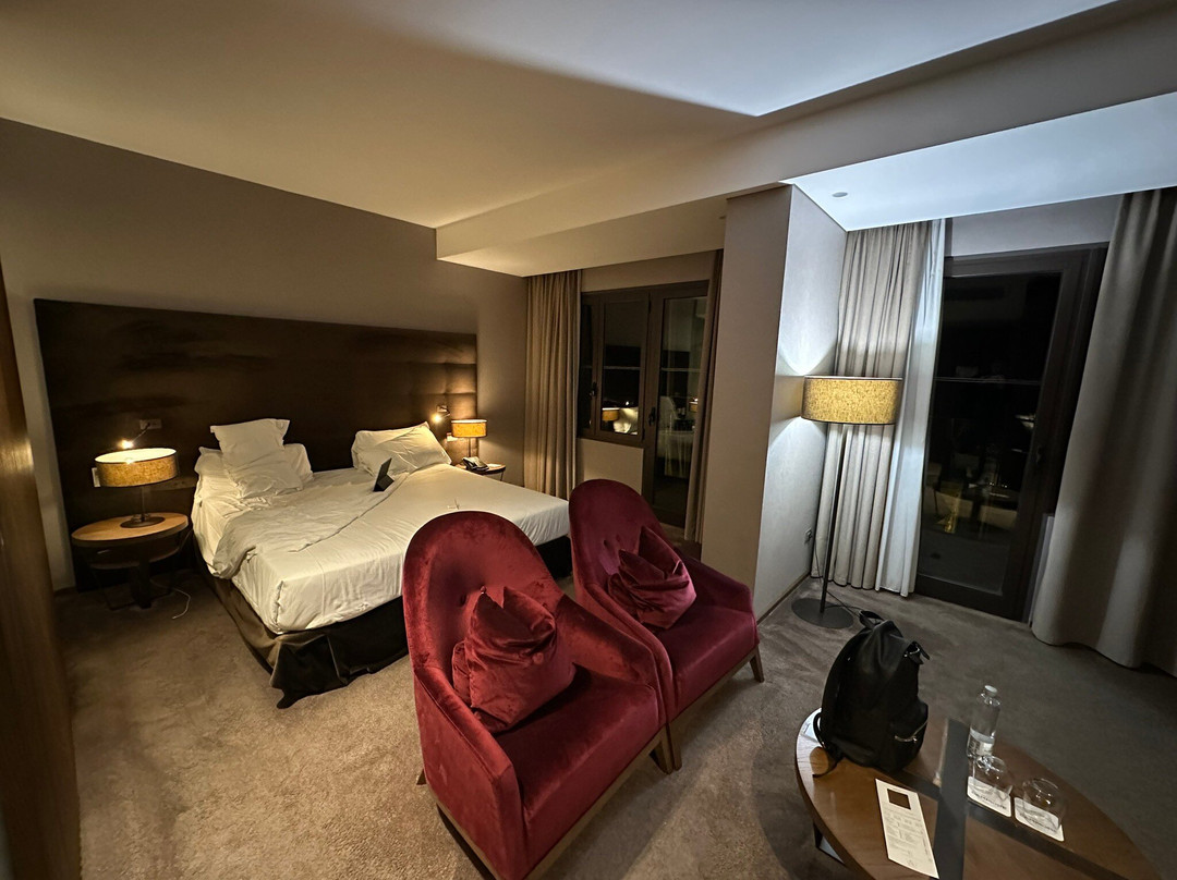 坎波内美利亚酒店主图