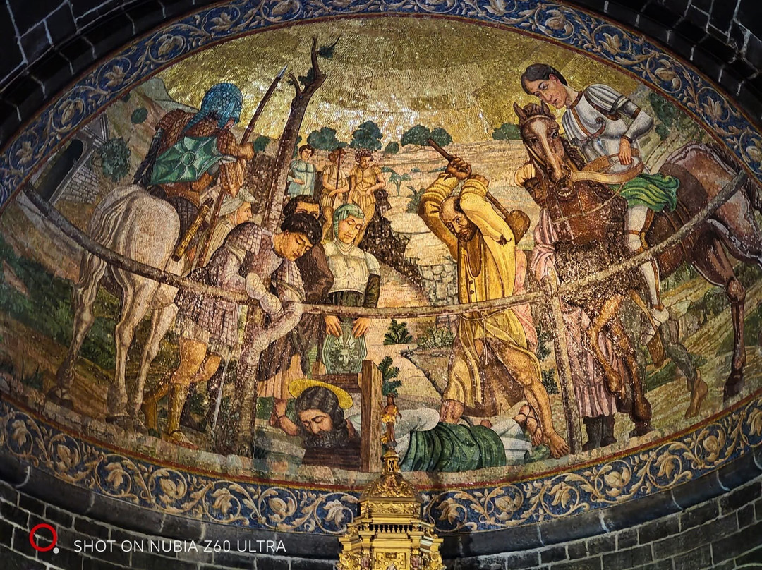 Basilica di San Giacomo-贝拉焦必去景点