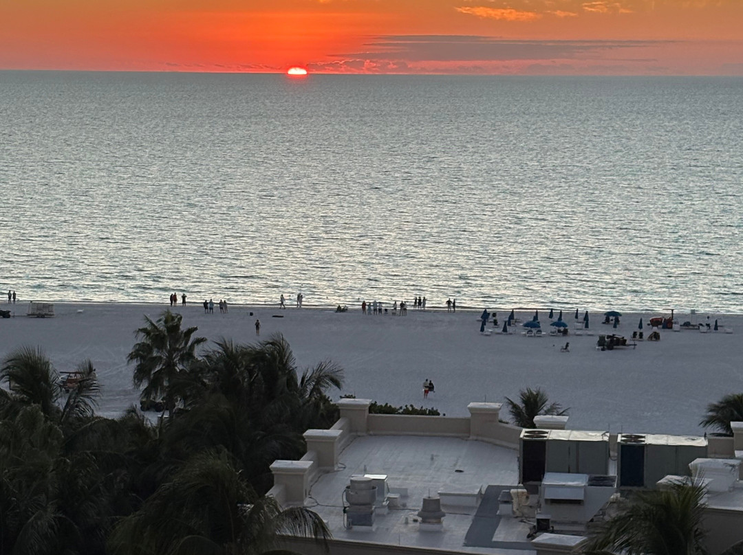 Marco Beach Ocean Suites主图