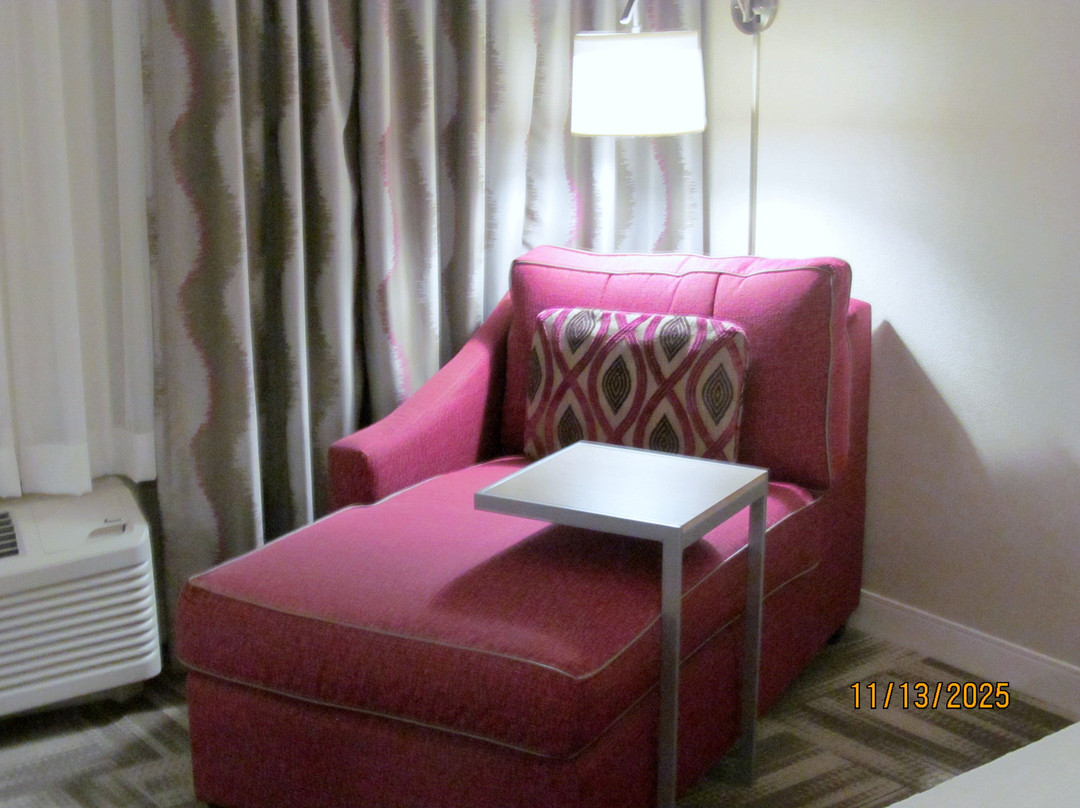 Hampton Inn Huntsville/village Of Providence主图