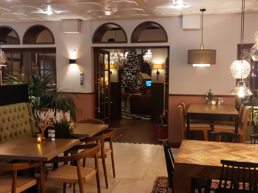 Strandhotel Scheveningen主图