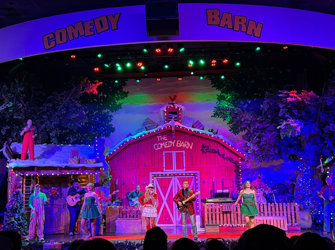 The Comedy Barn Theater-皮金福奇必去景点