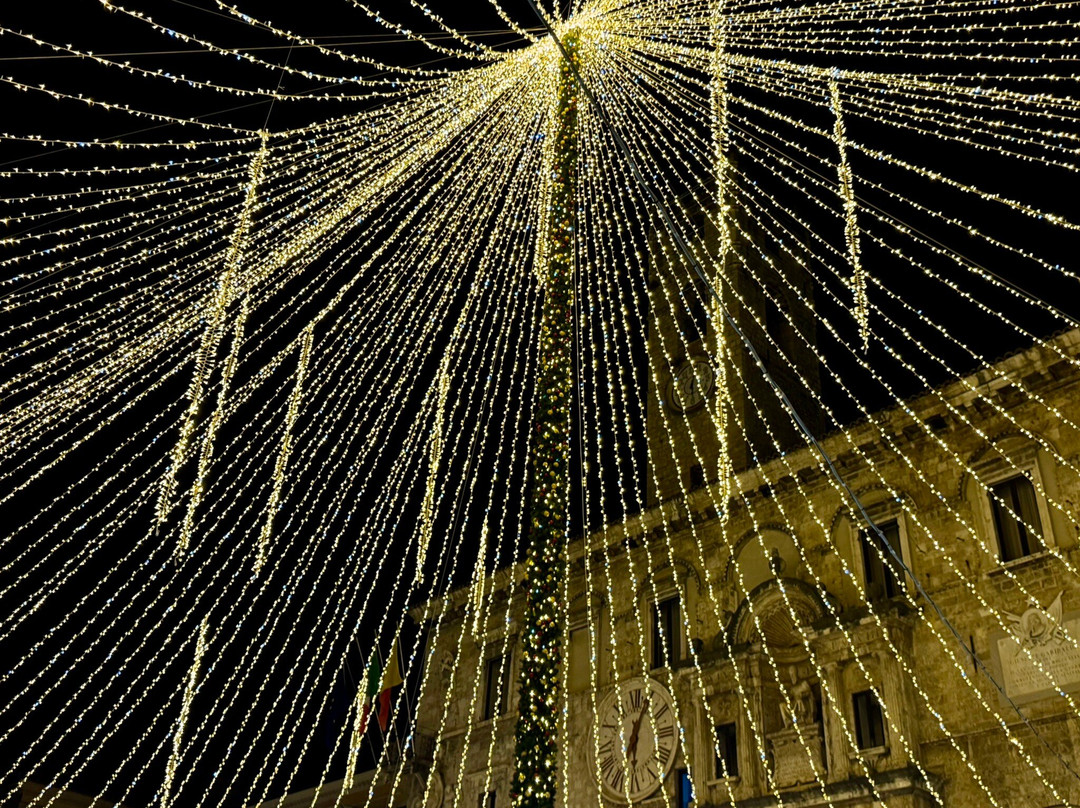 Piazza del Popolo-阿斯科利皮切诺必去景点