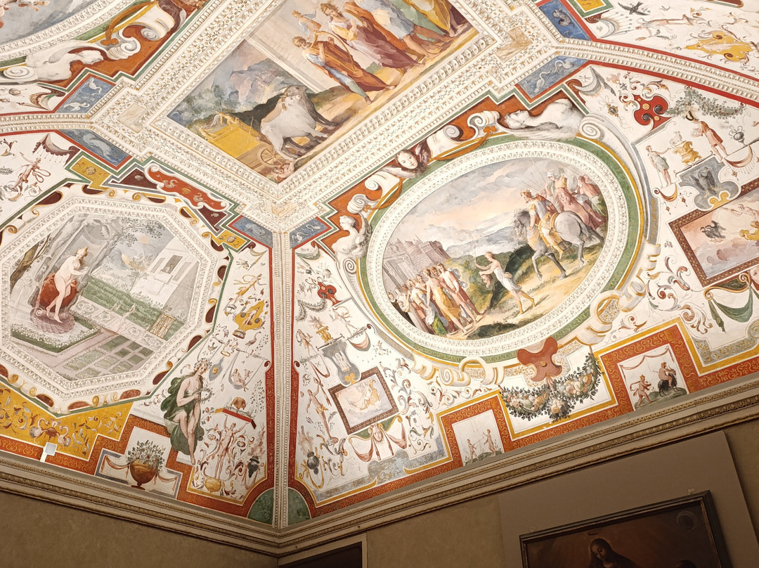 Palazzo Altieri-Oriolo Romano必去景点