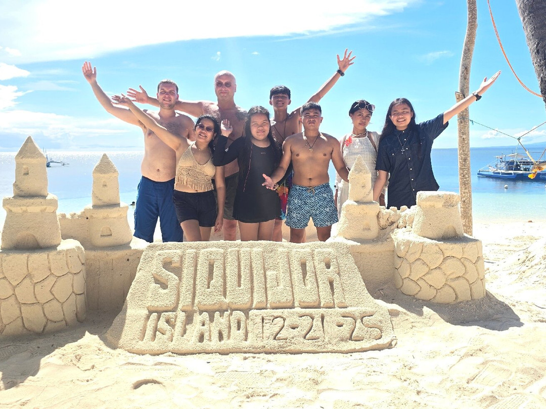 帕里顿海滩-锡基霍尔岛必去景点