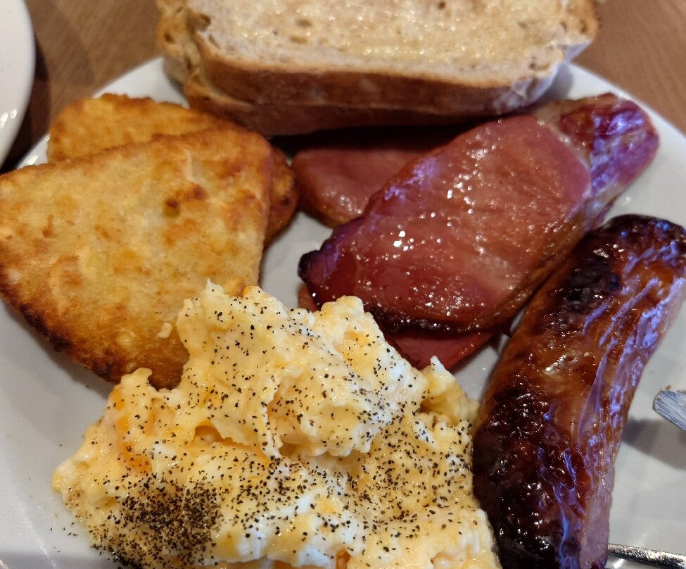 快捷假日切斯特赛马场酒店主图