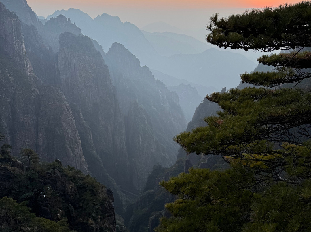 China Highlights-黄山市必去景点