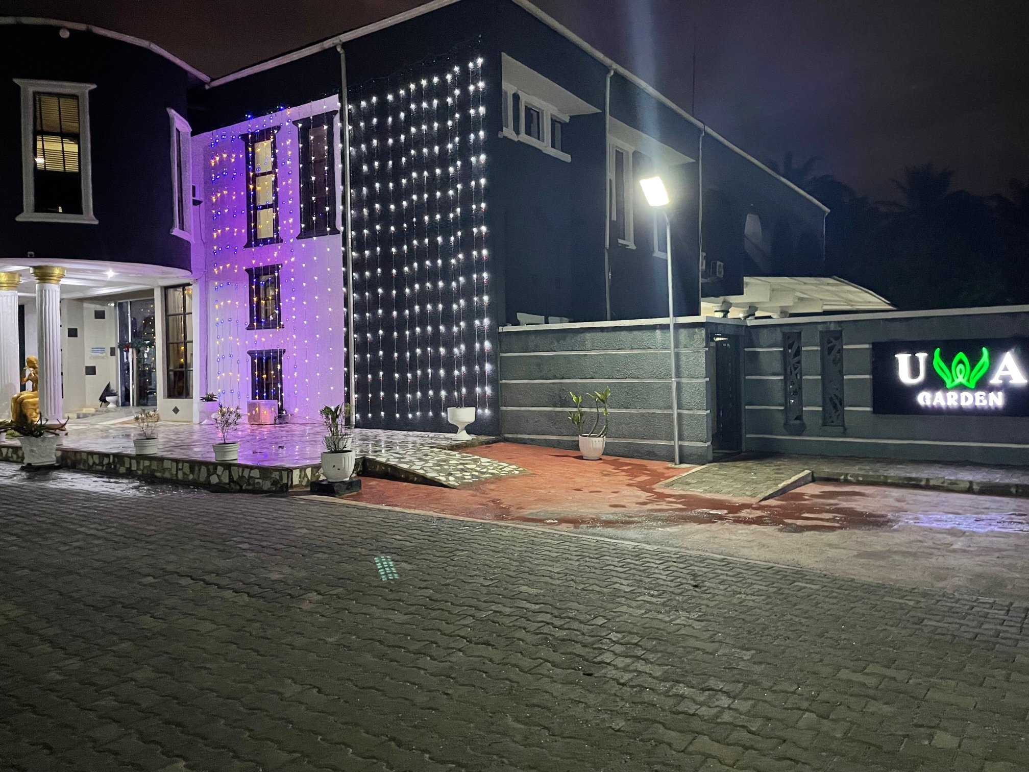 Precious Palm Royal Hotel-浴室